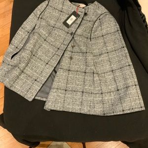 Grey/black caplet from scandal collection. Size xs